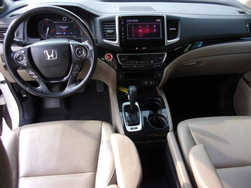 2017 Honda Ridgeline RTL-E