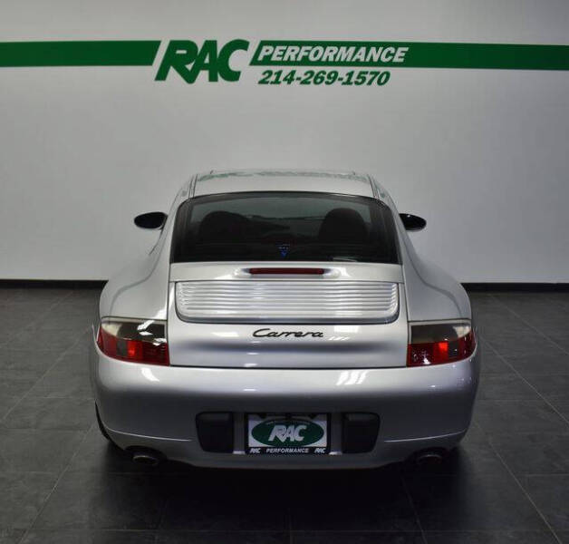 2001 Porsche 911 Carrera