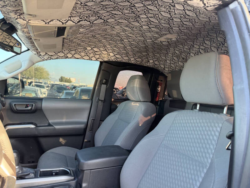 2022 Toyota Tacoma SR5 V6