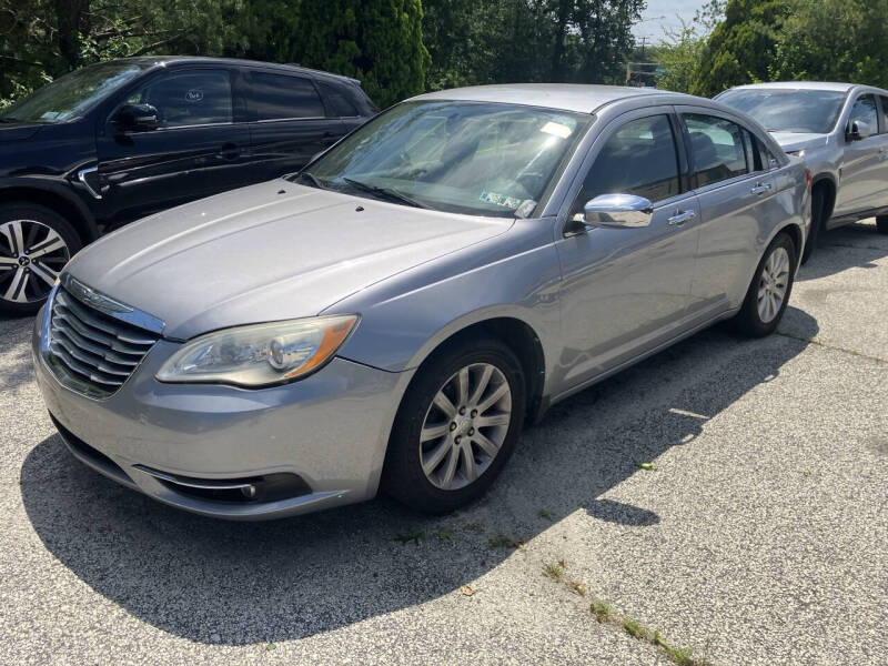 2013 Chrysler 200 Limited