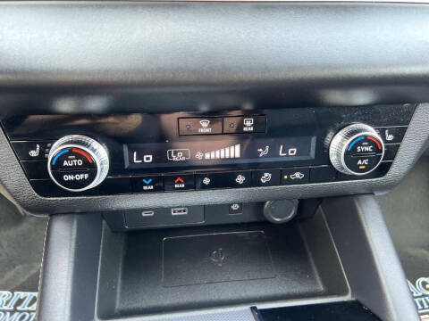2023 Mitsubishi Outlander SEL