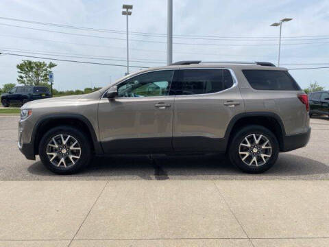 2022 GMC Acadia SLE