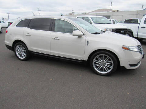 2019 Lincoln MKT