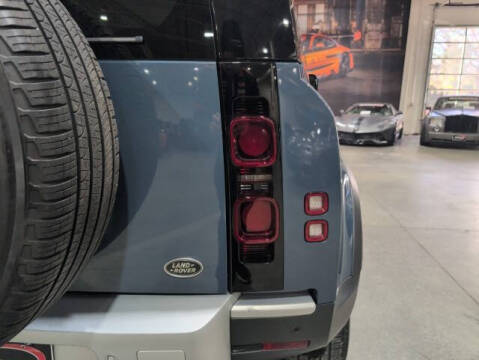 2020 Land Rover Defender 110 S