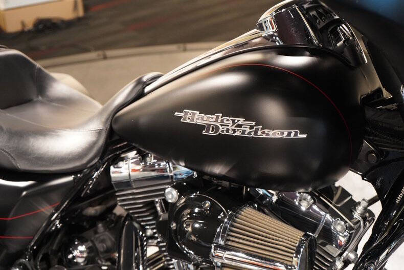 2015 Harley-Davidson Street Glide