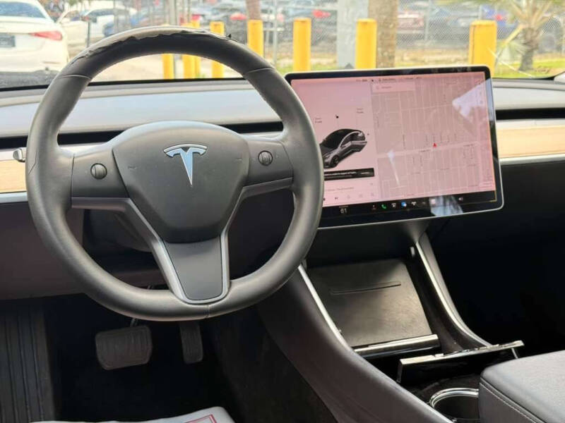 2019 Tesla Model 3 Standard Range