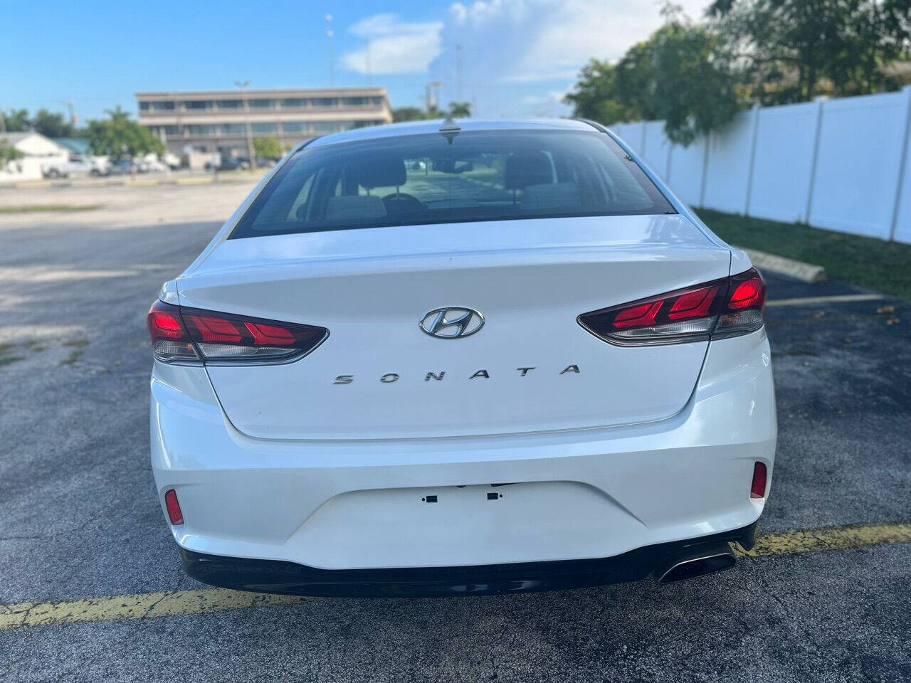 2018 Hyundai Sonata  - $16,800