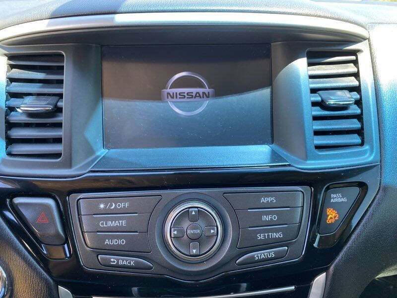 2017 Nissan Pathfinder S