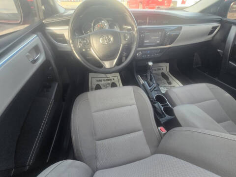 2015 Toyota Corolla LE