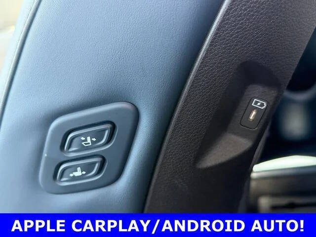 2025 Kia Carnival EX