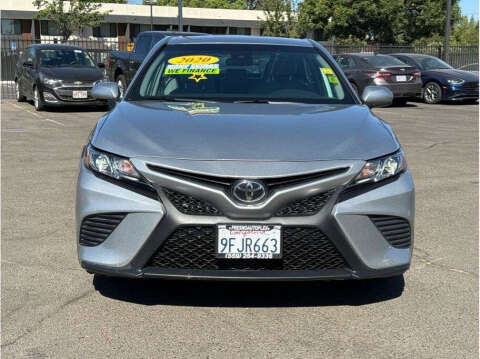 2020 Toyota Camry for sale at Armando Auto Sales in Fresno CA