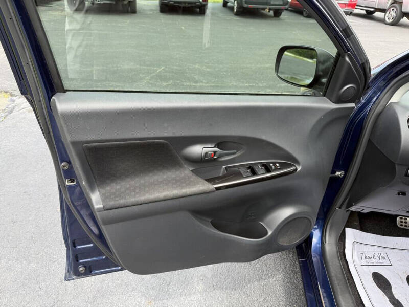 2010 Scion xD