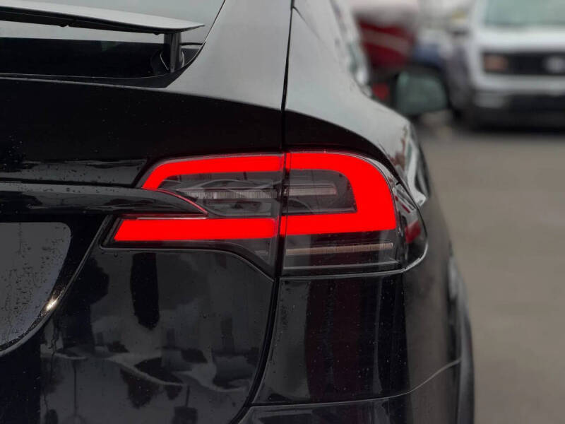 2023 Tesla Model X Plaid