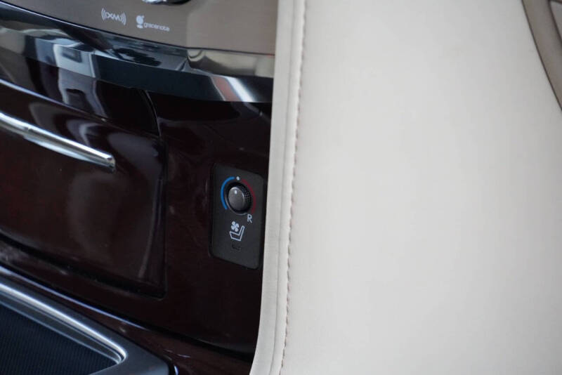 2013 Lexus LX 570