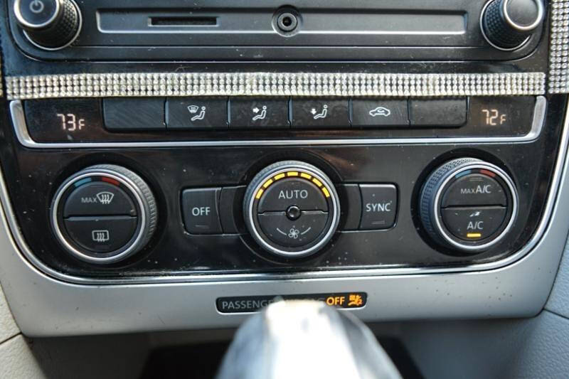 2016 Volkswagen Passat 1.8T S