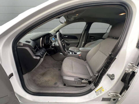 2015 Chevrolet Malibu LS