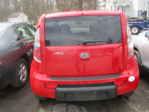 2011 Kia Soul +