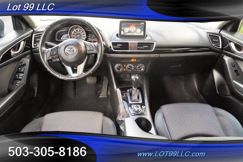 2016 Mazda MAZDA3 i Touring