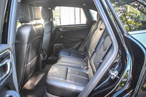 2017 Porsche Macan S