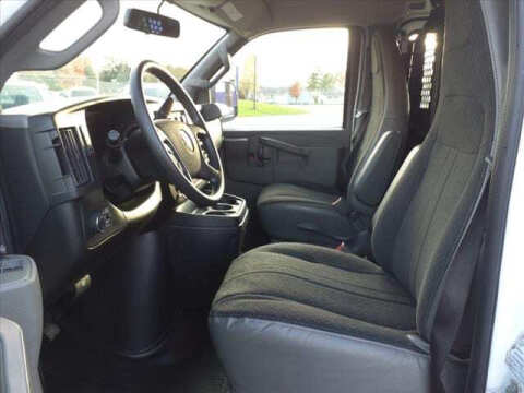 2022 GMC Savana 2500