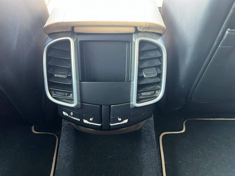 2014 Porsche Cayenne