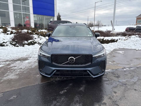 2026 Volvo XC60 B5 Plus