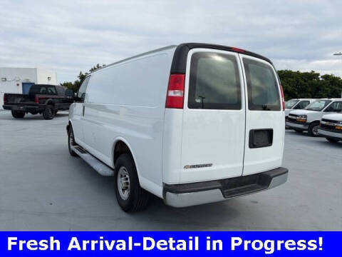 2024 Chevrolet Express 2500
