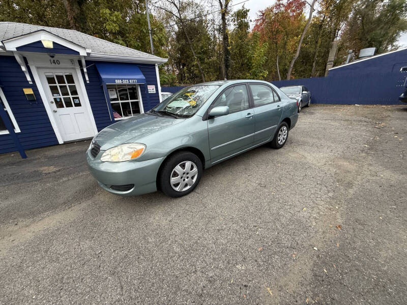 2005 Toyota Corolla LE