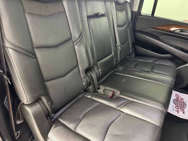 2019 Cadillac Escalade ESV Luxury