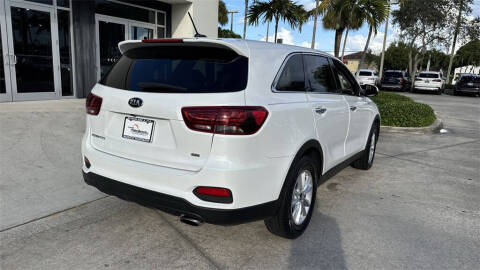 2019 Kia Sorento LX