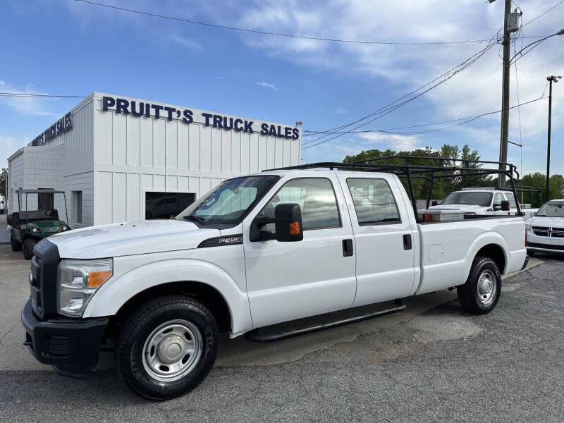 2015 Ford F-350 Super Duty XL's photo