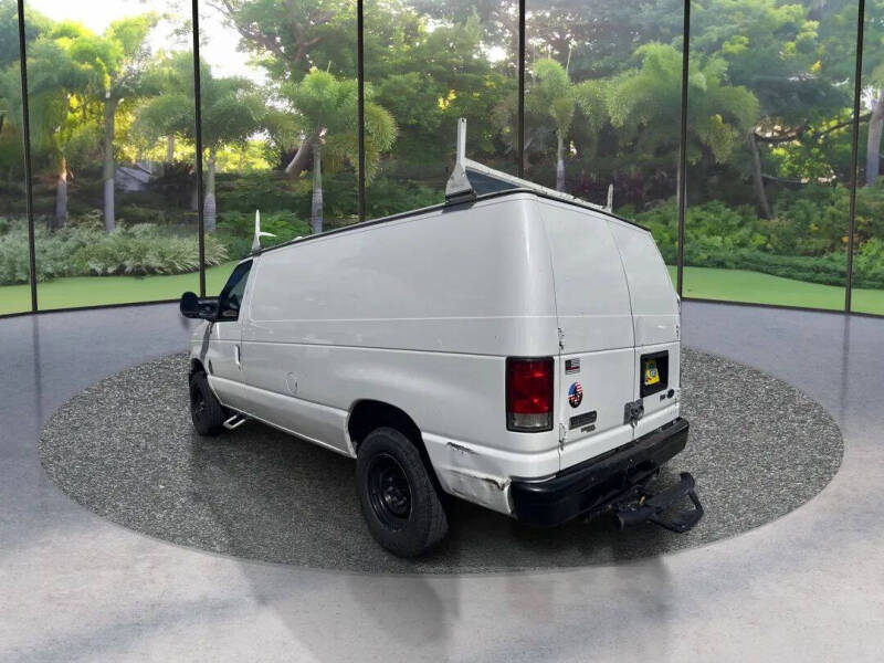 2012 Ford E-Series E-250