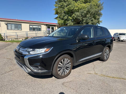 2020 Mitsubishi Outlander for sale at Revolution Auto Group in Idaho Falls ID