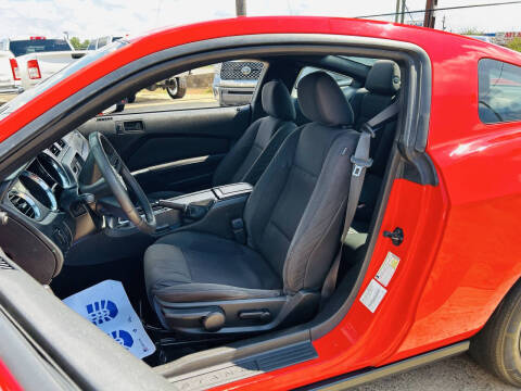 2012 Ford Mustang V6