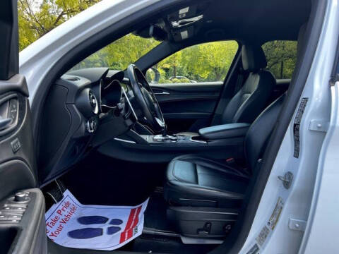 2022 Alfa Romeo Stelvio Sprint