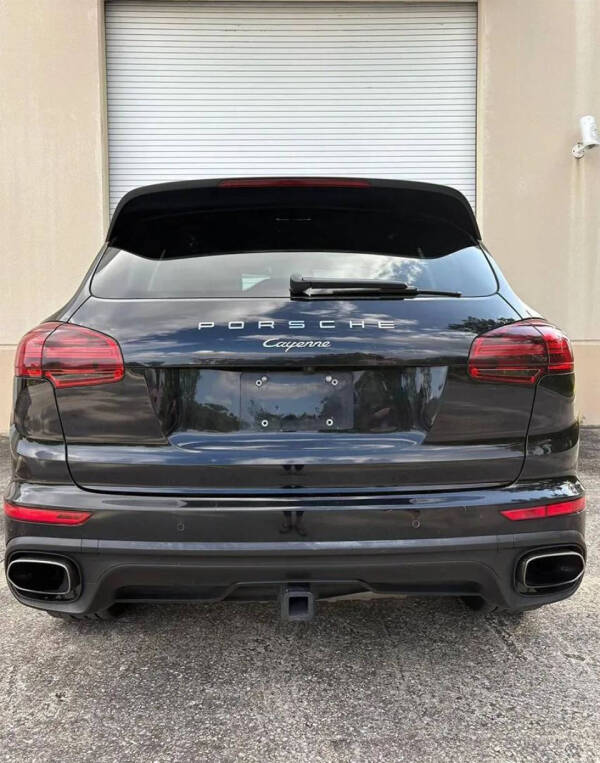 2016 Porsche Cayenne