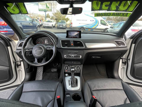 2016 Audi Q3 2.0T Premium Plus