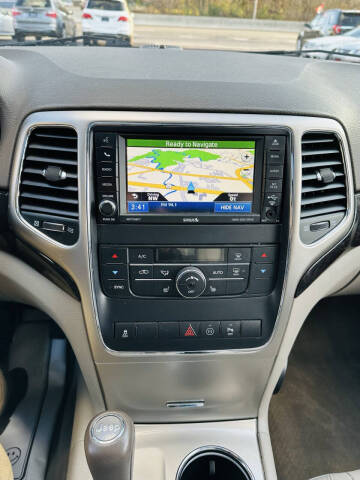 2012 Jeep Grand Cherokee Laredo