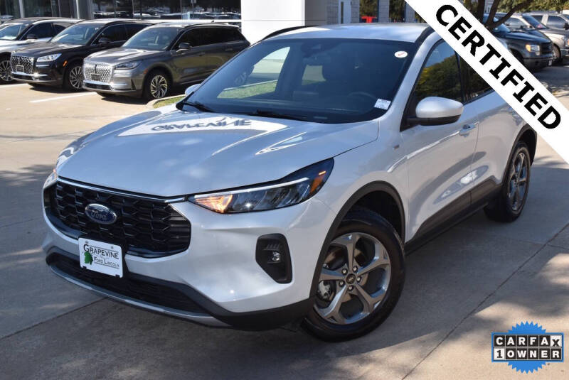 2025 Ford Escape ST-Line Select