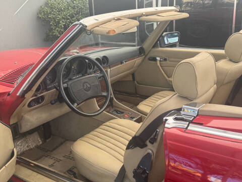 1989 Mercedes-Benz 560-Class 560 SL