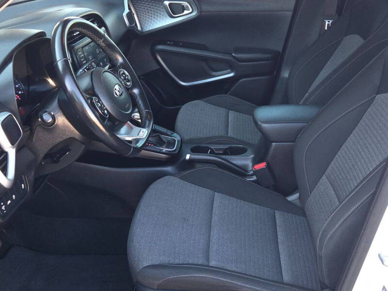 2020 Kia Soul GT-Line