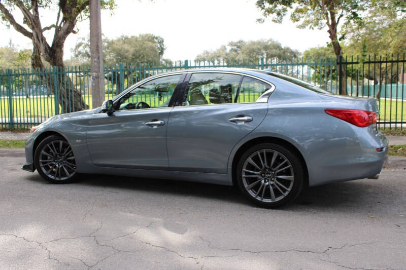 2016 INFINITI Q50 Sport photo 17