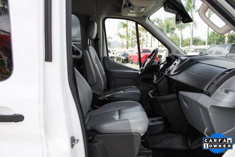 2017 Ford Transit