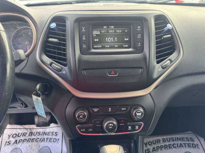 2016 Jeep Cherokee Latitude Altitude