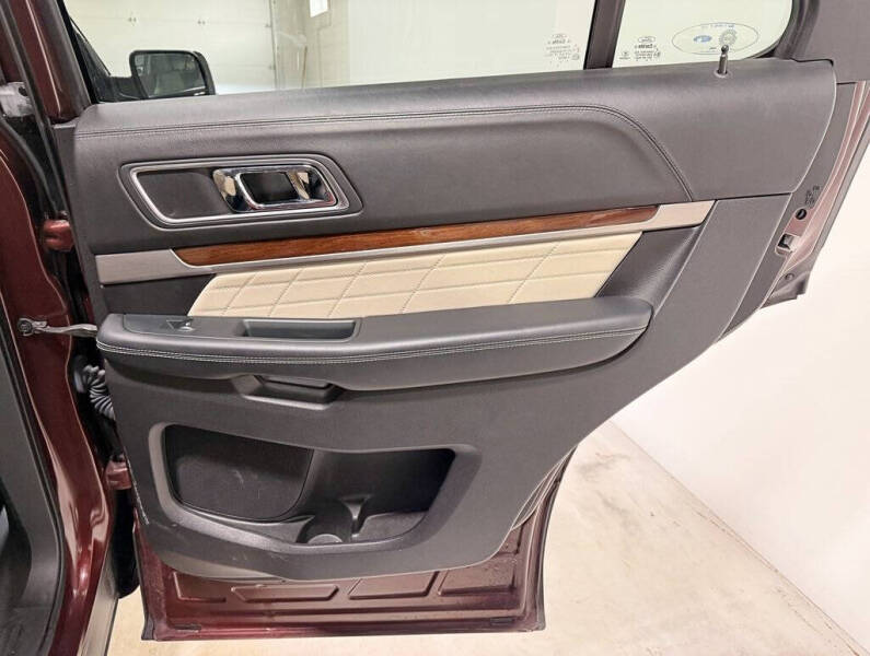 2018 Ford Explorer Platinum