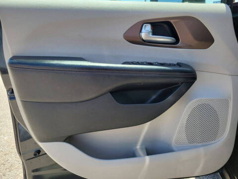 2018 Chrysler Pacifica Touring L