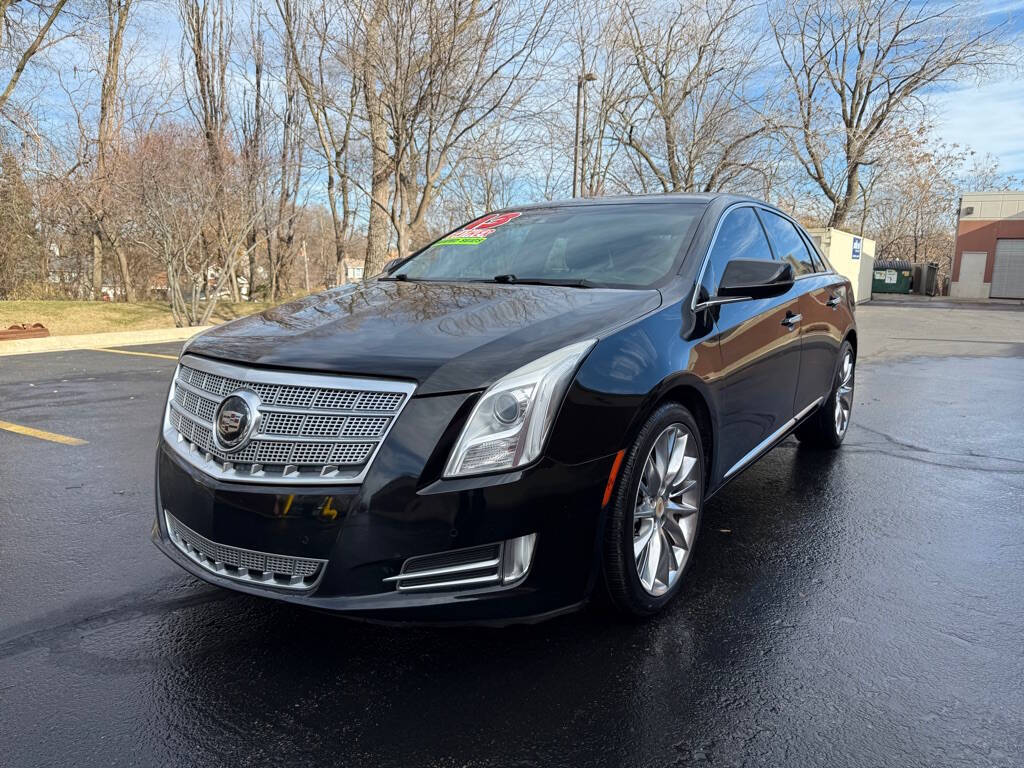 2013 Cadillac XTS for sale at Deals & Trades in Aurora, IL