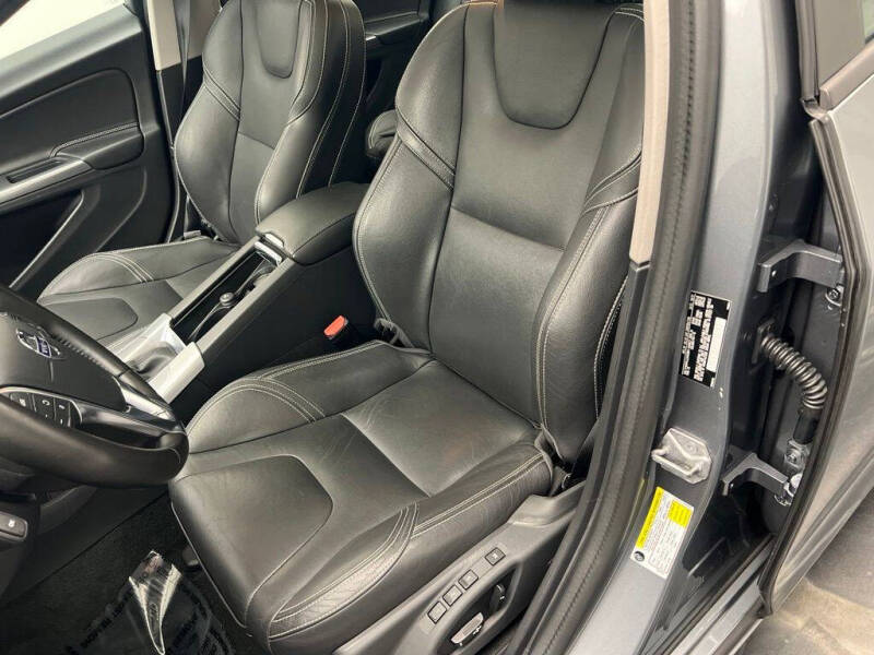 2018 Volvo S60 T5 Dynamic