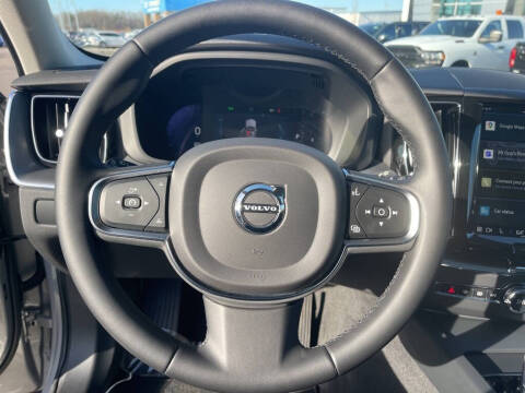 2023 Volvo XC60 B5 Core