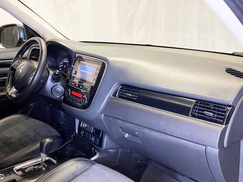 2019 Mitsubishi Outlander